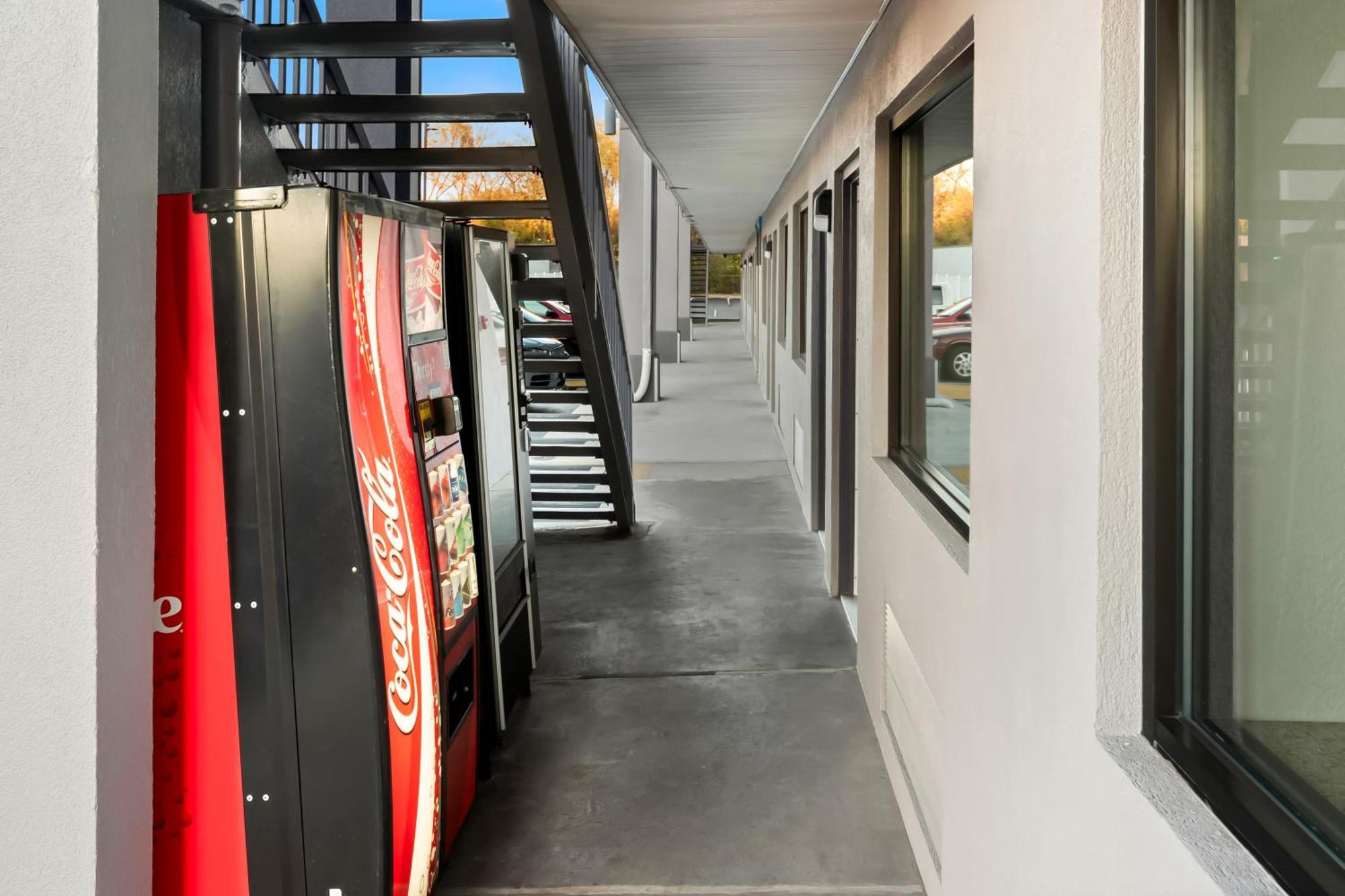 Bellmawr Economy Inn Bellmawr-Philadelphia Area Екстериор снимка