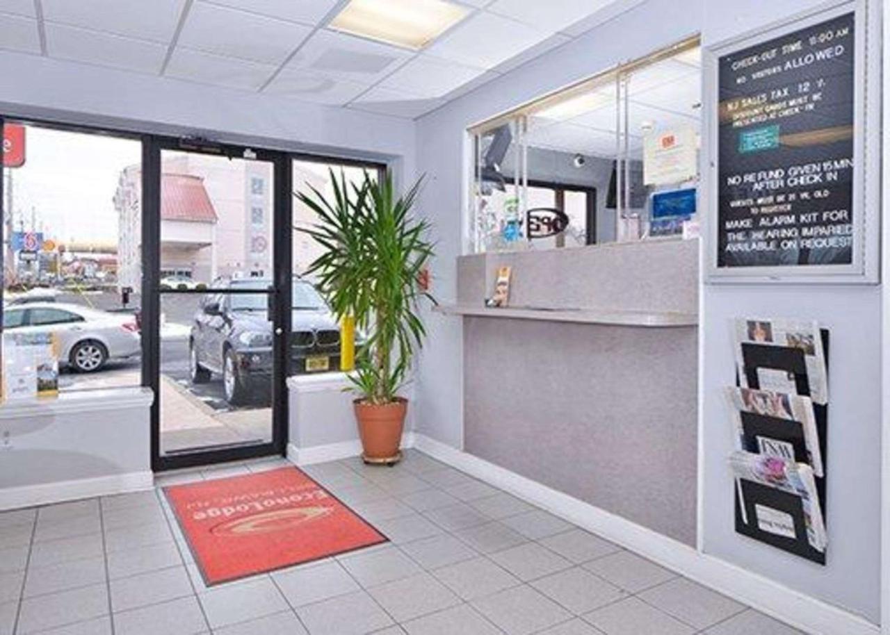 Bellmawr Economy Inn Bellmawr-Philadelphia Area Екстериор снимка
